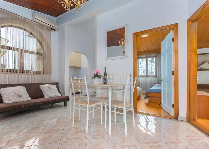 Apartament With Parking Space - 13927 *