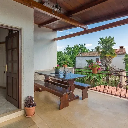 With Parking Space - 13927 公寓