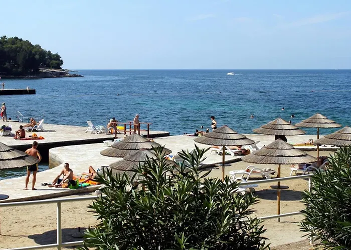 Lejlighed With Parking Space - 13927 *